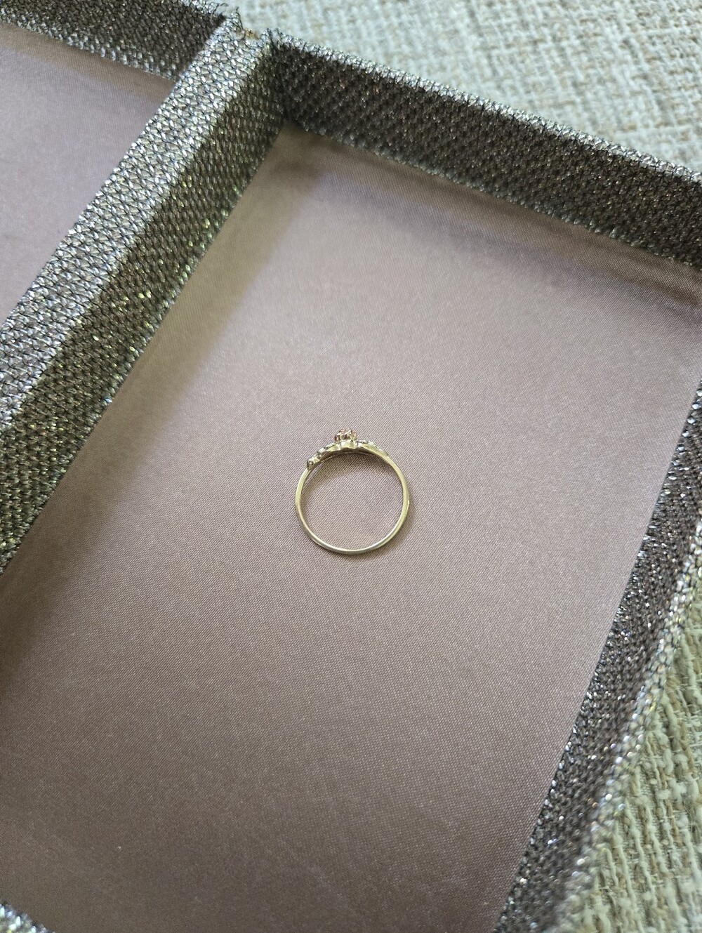 Black Hills Gold 10k/12k Gold Rose Ring - Picture 4 of 13